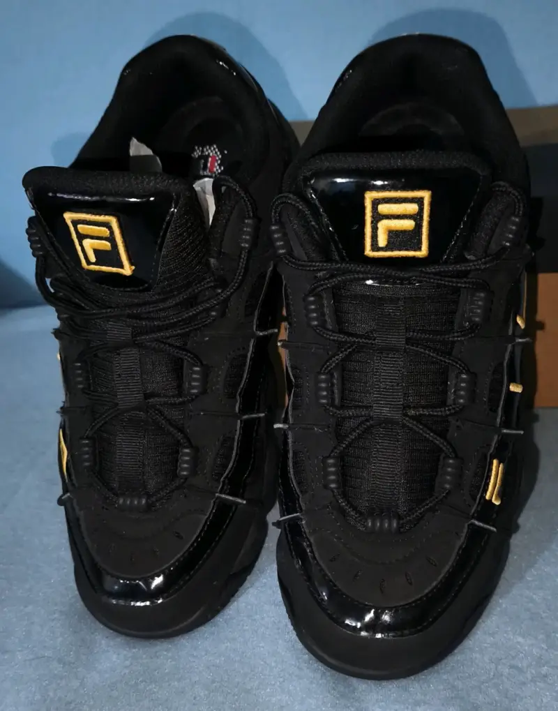 Zapatillas Fila negras deportivas unisex - 3