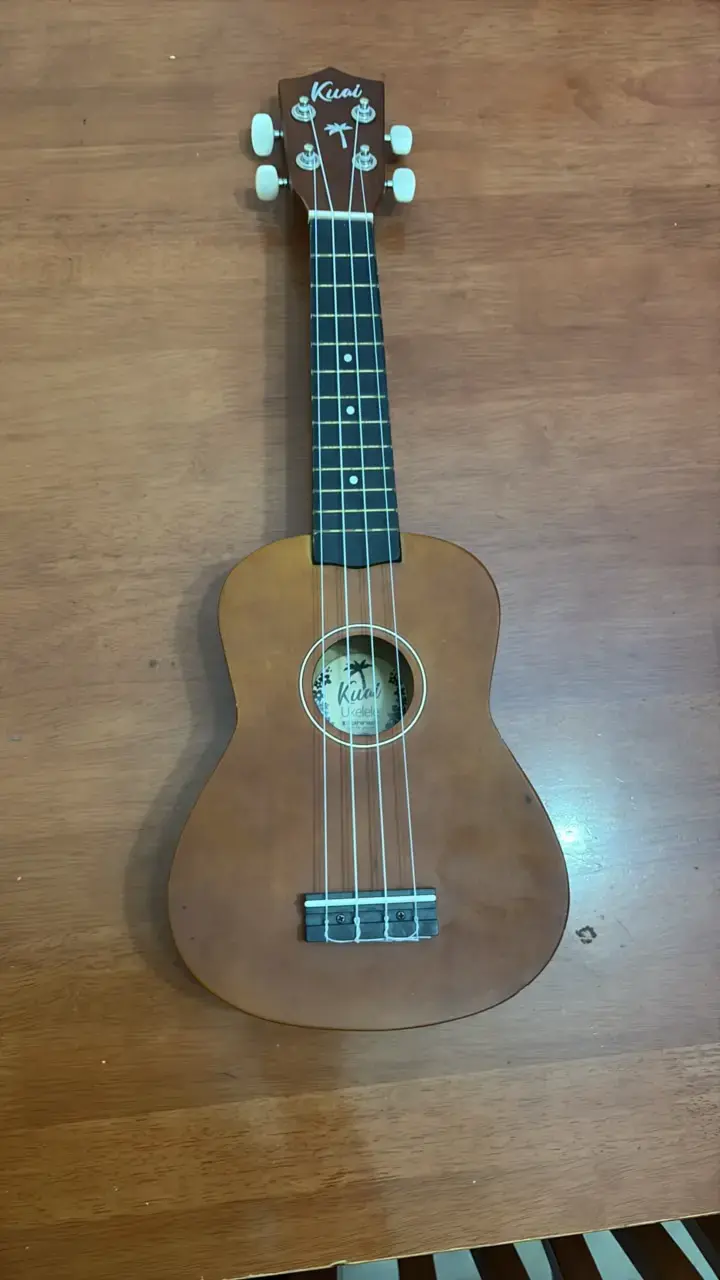 Ukulele Kuai soprano de madera