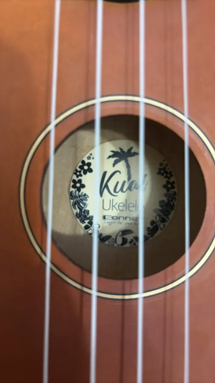 Ukulele Kuai soprano de madera - 2