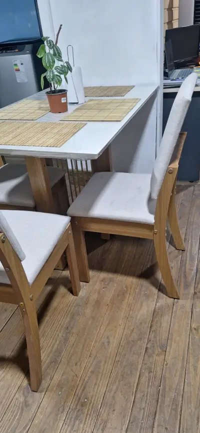 Juego de comedor moderno con 3 sillas tapizadas - miniatura 2