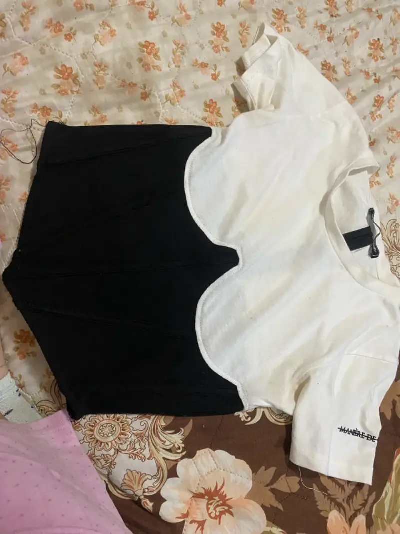 Corset bicolor blanco y negro elegante