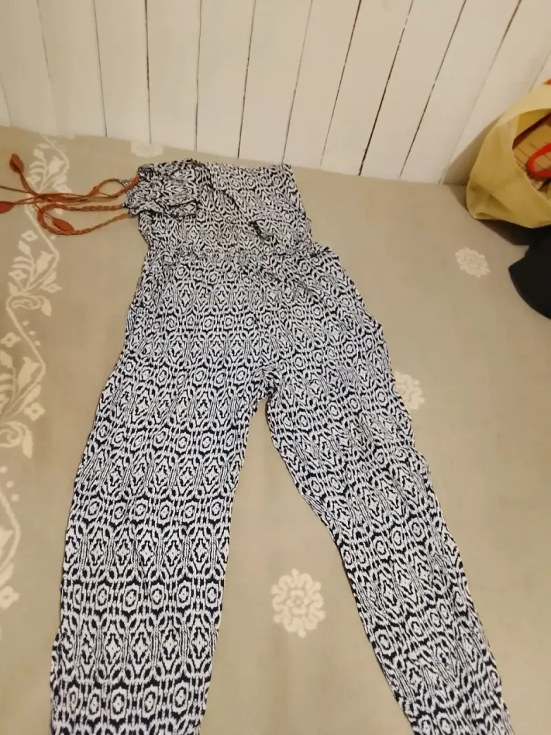 Enterito estampado blanco y negro para mujer
