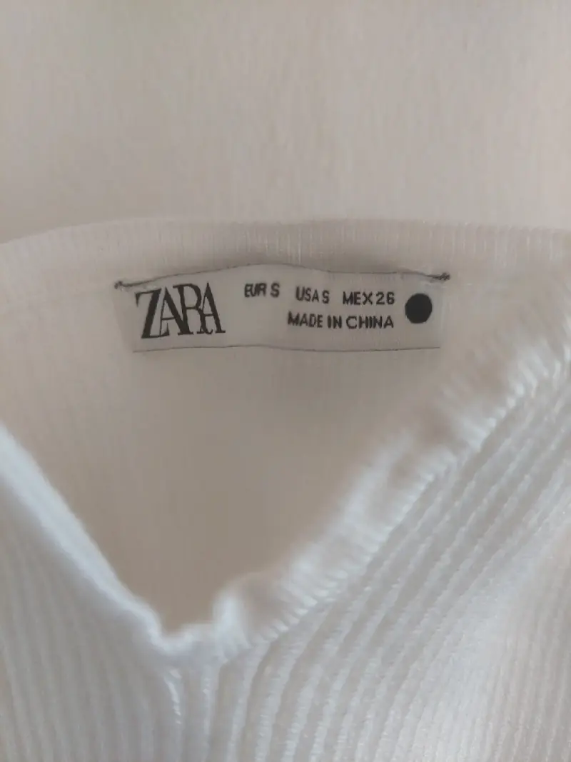 Top corto blanco Zara - 3