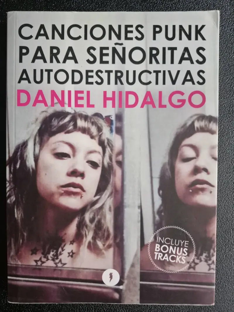 Libro 'Canciones Punk para Señoritas Autodestructivas'