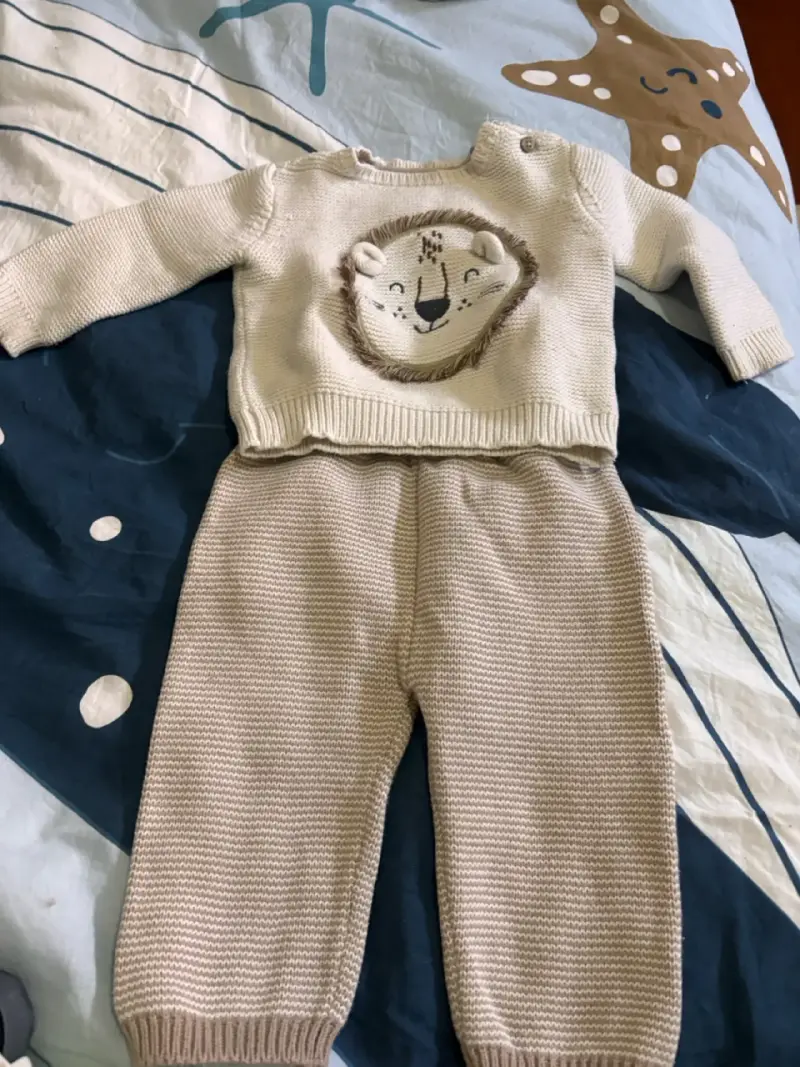 Conjunto de bebé tejido - 1