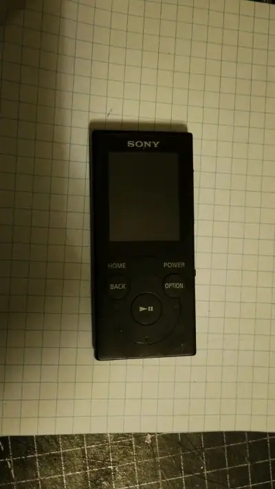 Reproductor MP3 Sony Walkman compacto - miniatura 1