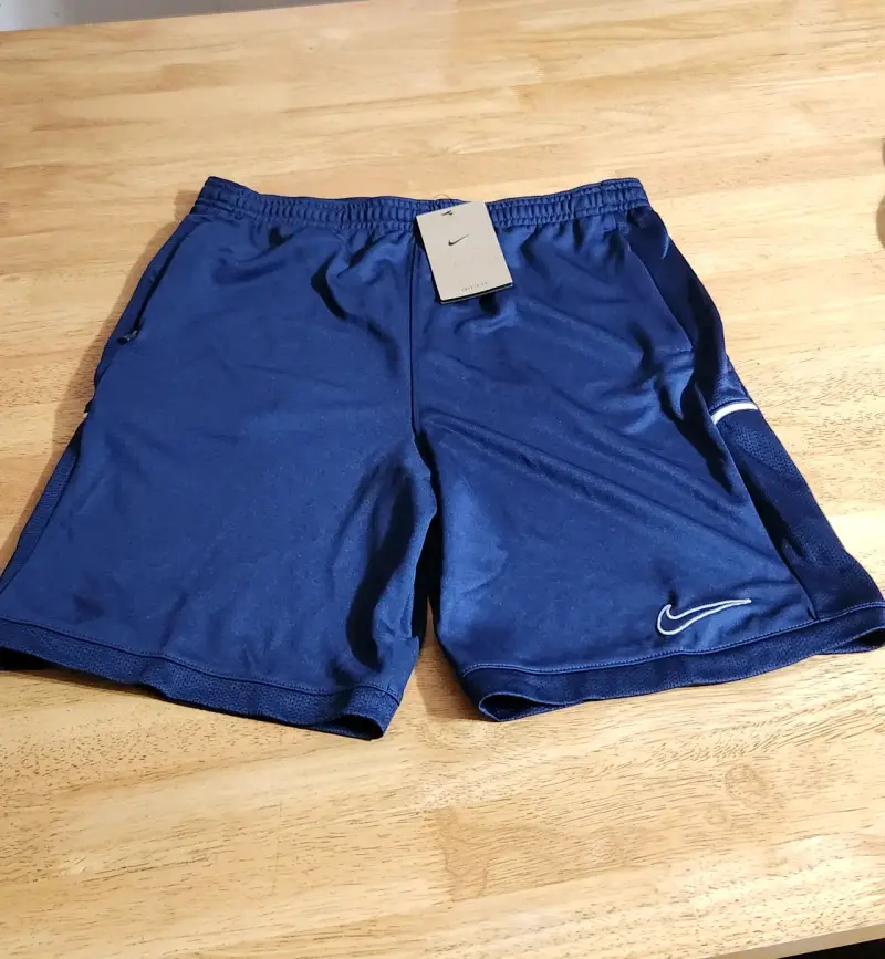 Shorts deportivos Nike azul marino - 1