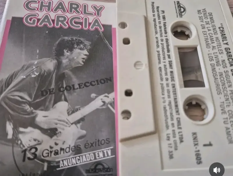 Cassette Charly García 13 Grandes Éxitos