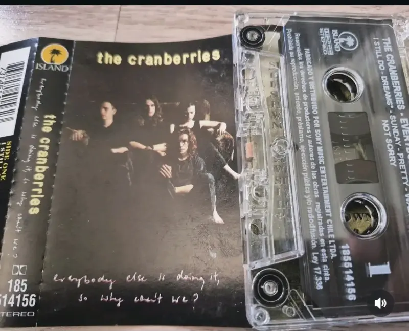 Cassette The Cranberries - Everybody Else Is Doing It