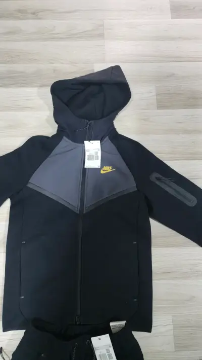 nike tech - miniatura 2