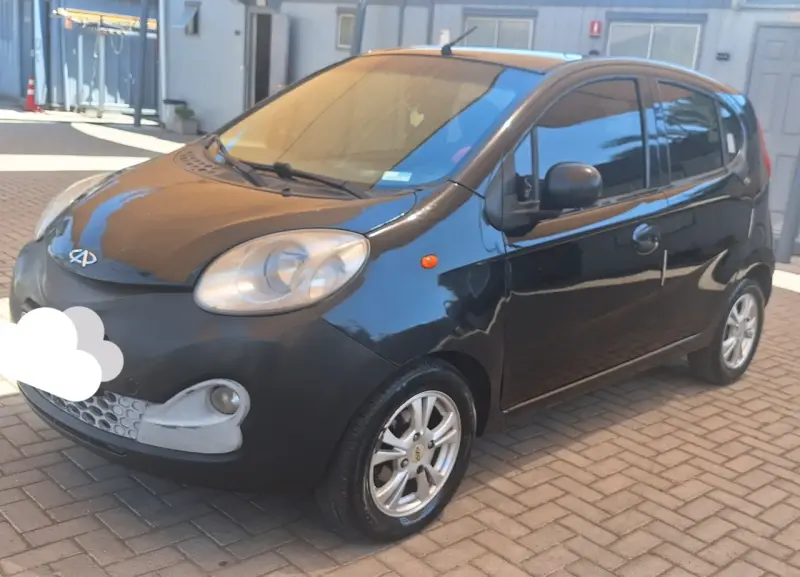 Auto Chery IQ 2017 en buen estado - 1
