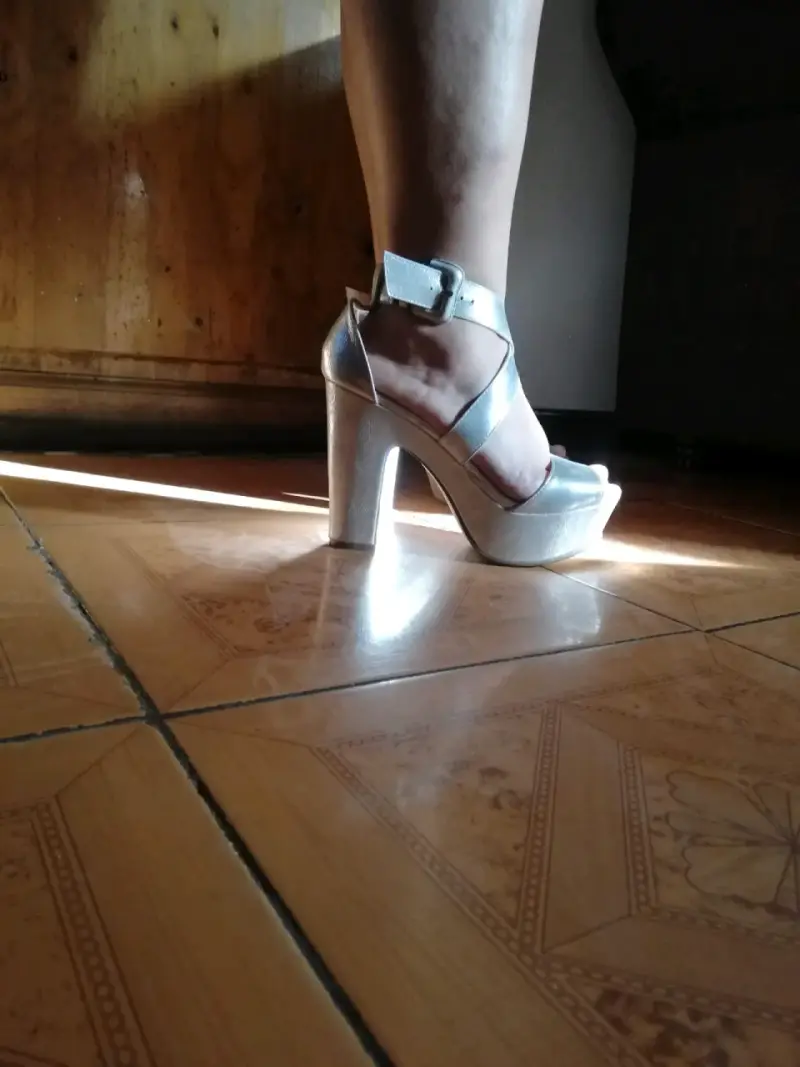 Zapatos de tacón Dilia PL plateados talla 40 - 5