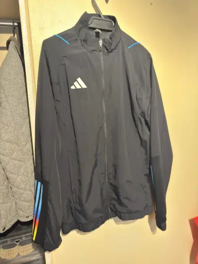 Chaqueta deportiva Adidas - miniatura 1
