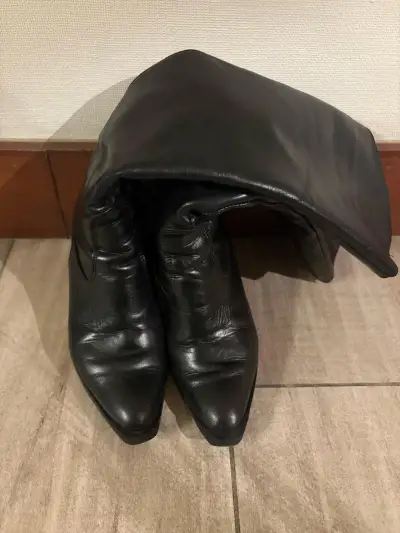 Botas de cuero negras para mujer - miniatura 1