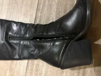 Botas de cuero negras para mujer - miniatura 3