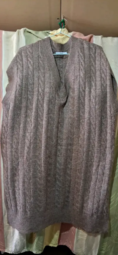 Cardigan negro con mangas estampadas - miniatura 6