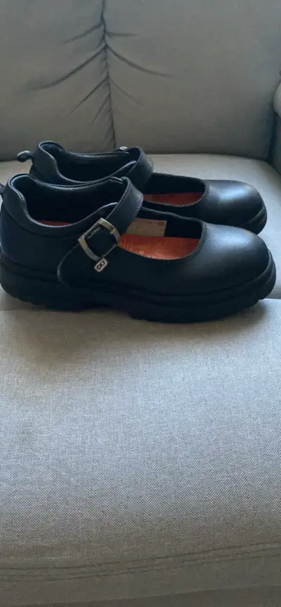 Zapatos escolares negros de cuero para niña - miniatura 4