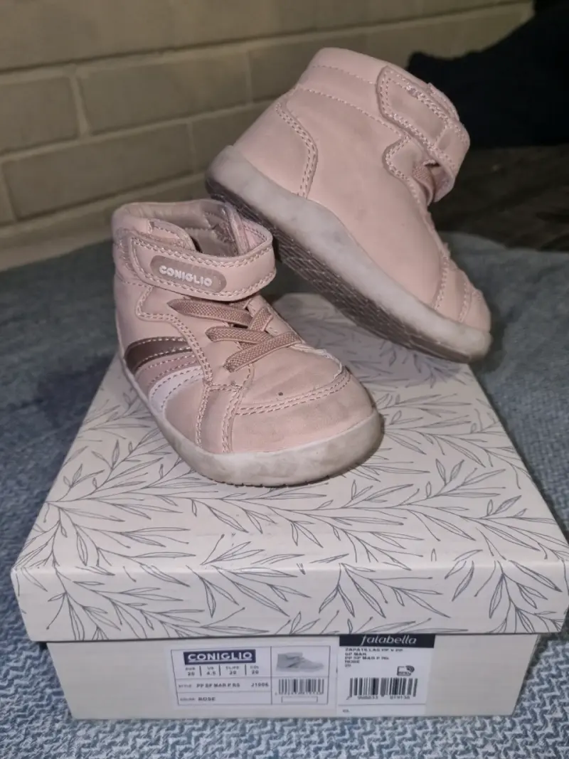 Zapatillas rosadas para bebé Coniglio