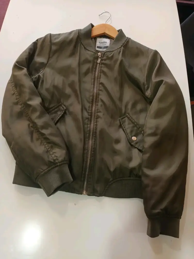 Chaqueta bomber verde oliva Sybilla - 1