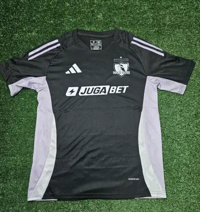 Camiseta Adidas Colo Colo negra y lila - miniatura 1