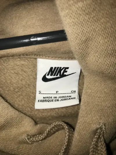 Polerón Nike beige con capucha - miniatura 3