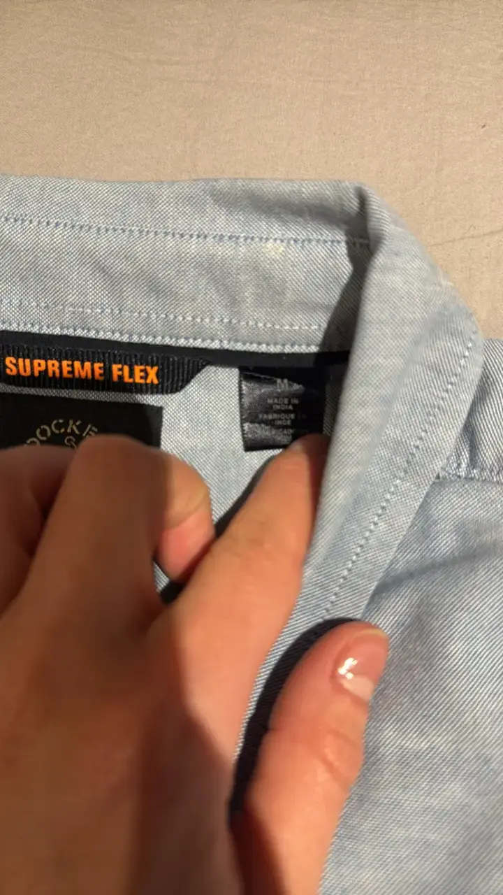Camisa azul Supreme Flex para hombre. Marca Docker - 4