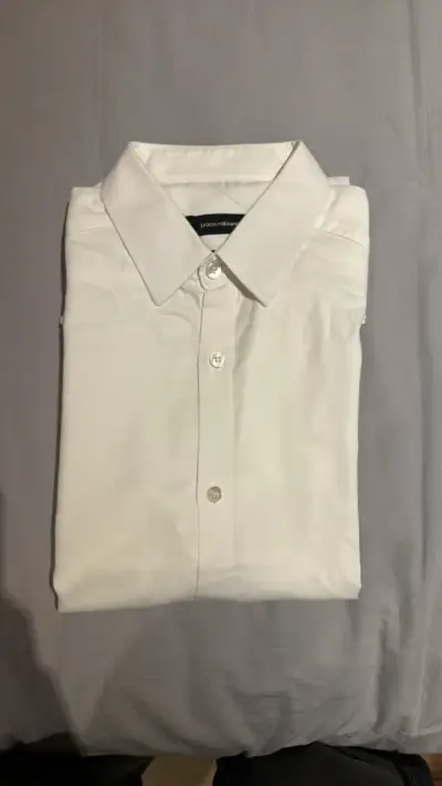 Camisa blanca marca Paco Rabanne para hombre - miniatura 3