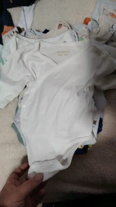 Body de bebé blanco 0-3 meses - miniatura 1