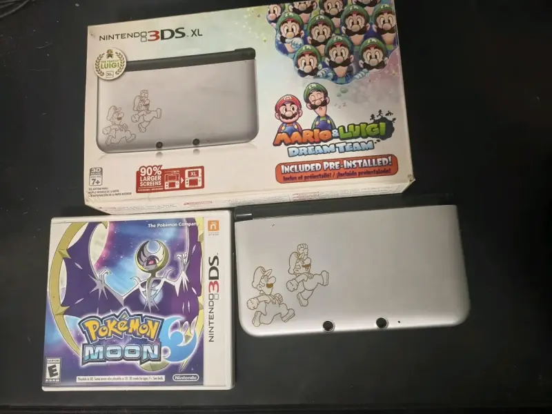 Nintendo 3DS XL Mario & Luigi con 2 juegos - 1