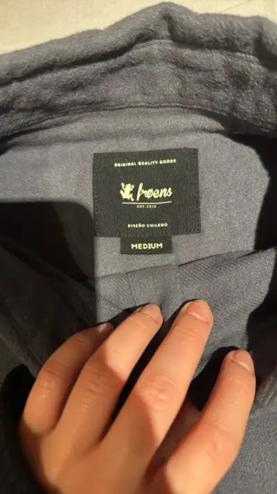 Camisa gris de manga larga Froens para hombre - miniatura 2