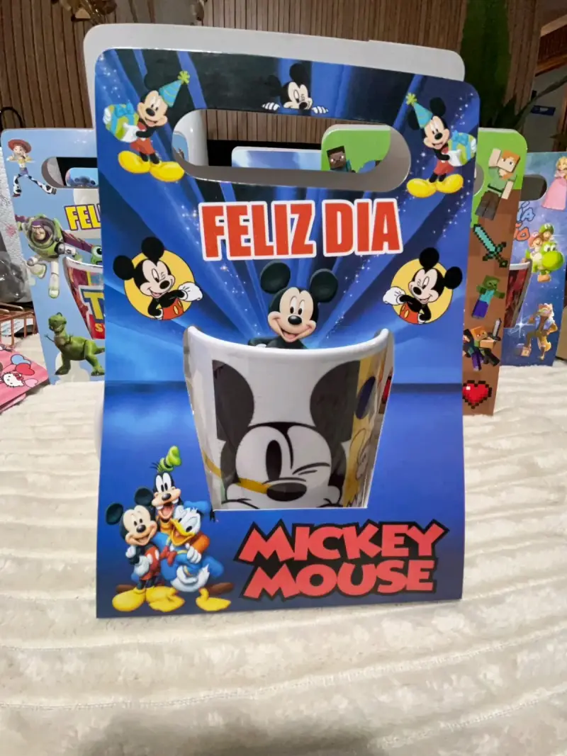 Taza temática Día del Niño Stitch - 4