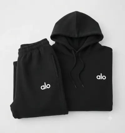 Conjunto deportivo negro tipo Alo con capucha - miniatura 1