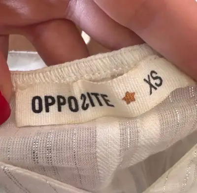 Blusa blanca de tirantes Opposite XS - miniatura 4