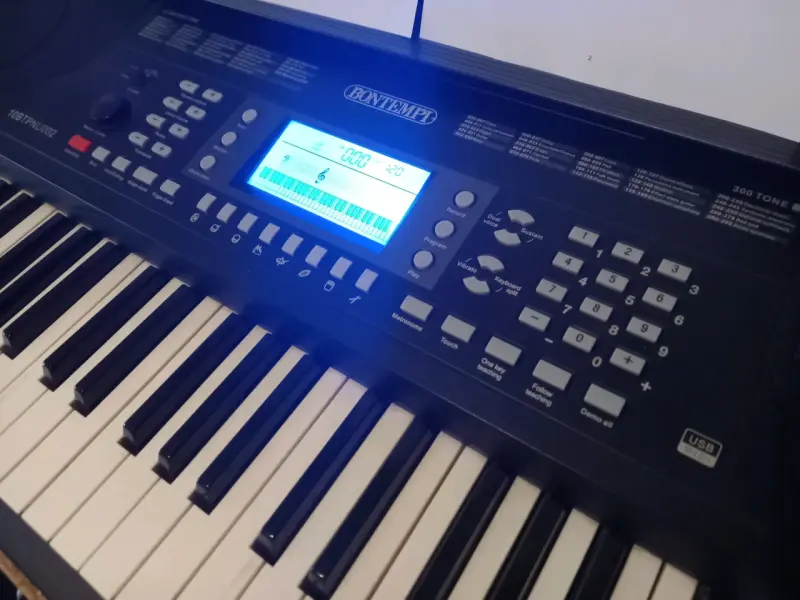 Teclado Bontempi 61 teclas - 2