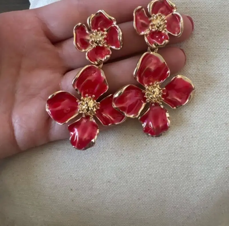 Aros florales rojos esmaltados - 3