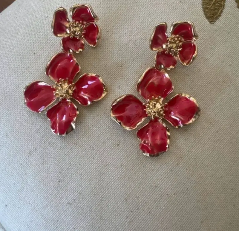 Aros florales rojos esmaltados - 4