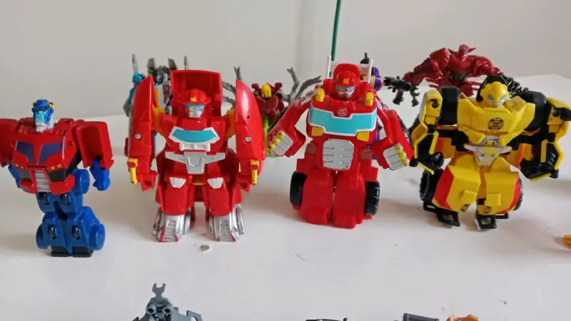 Set de vehículos de juguete Transformers - 2
