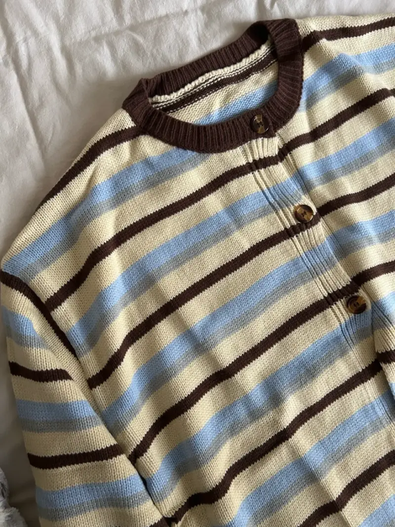 Sweater tejido estilo preppy/coastal 🤎🩵 - 4