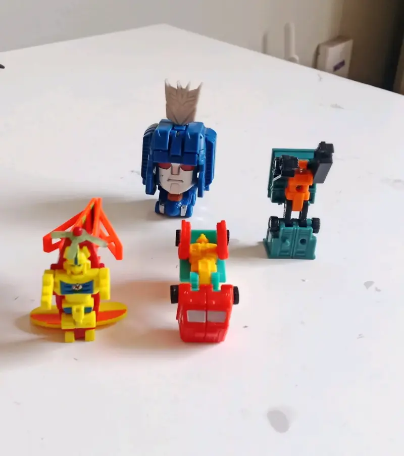 Figuras de acción Transformers variadas - 2