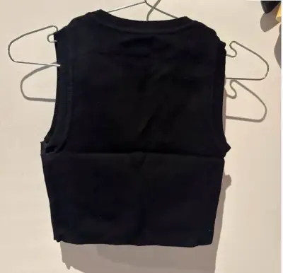 Top negro Zara para mujer - miniatura 2