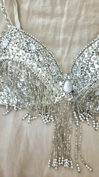 Traje de danza árabe top y caderín - miniatura 2