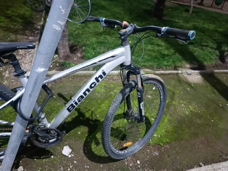 Bicicleta Bianchi de montaña en buen estado - 3