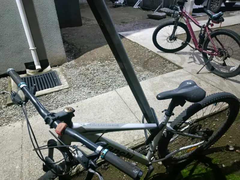 Bicicleta Bianchi de montaña en buen estado - 4