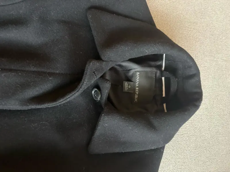 Abrigo negro elegante para mujer Banana Republic - 2