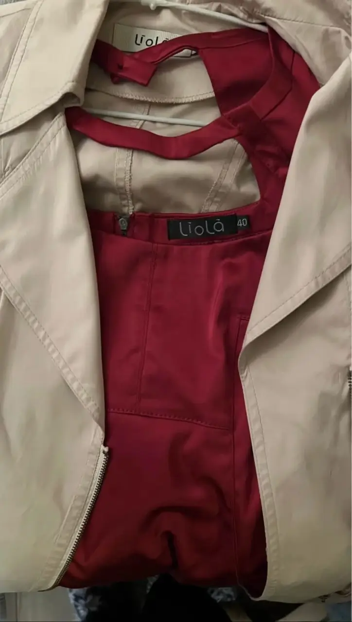 Abrigo beige marca Liola con cierre talla 40 - 5