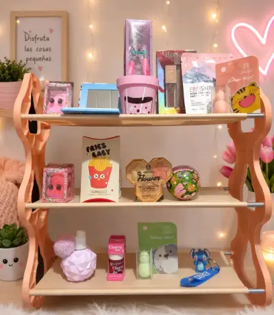 Cosméticos y aros de acero quirúrgico - miniatura 1