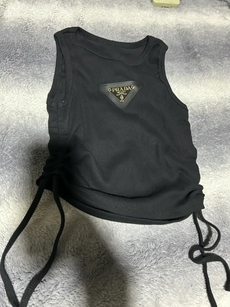 Polera sin mangas Prada negra - 3