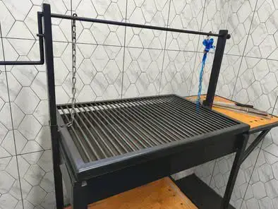 Parrilla de acero con mesa lateral - 3