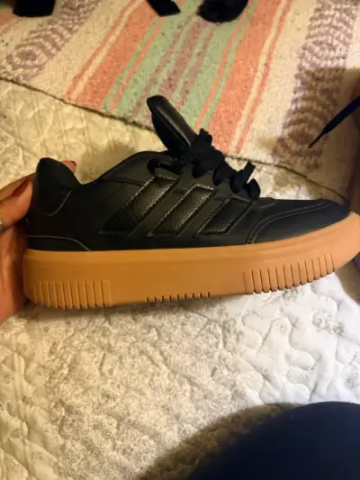Zapatillas Adidas negras deportivas - miniatura 2