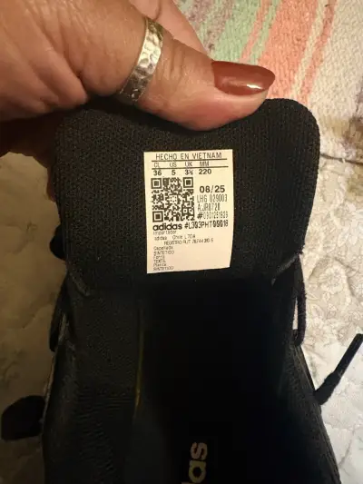 Zapatillas Adidas negras deportivas - miniatura 4